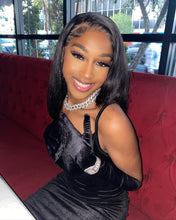 Load image into Gallery viewer, Shoulder Length Bob (7582069752031)