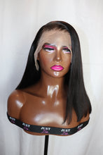 Load image into Gallery viewer, Shoulder Length Bob (7582069752031)