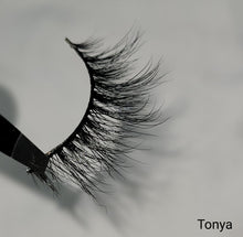 Load image into Gallery viewer, Tonya (7953621745887)